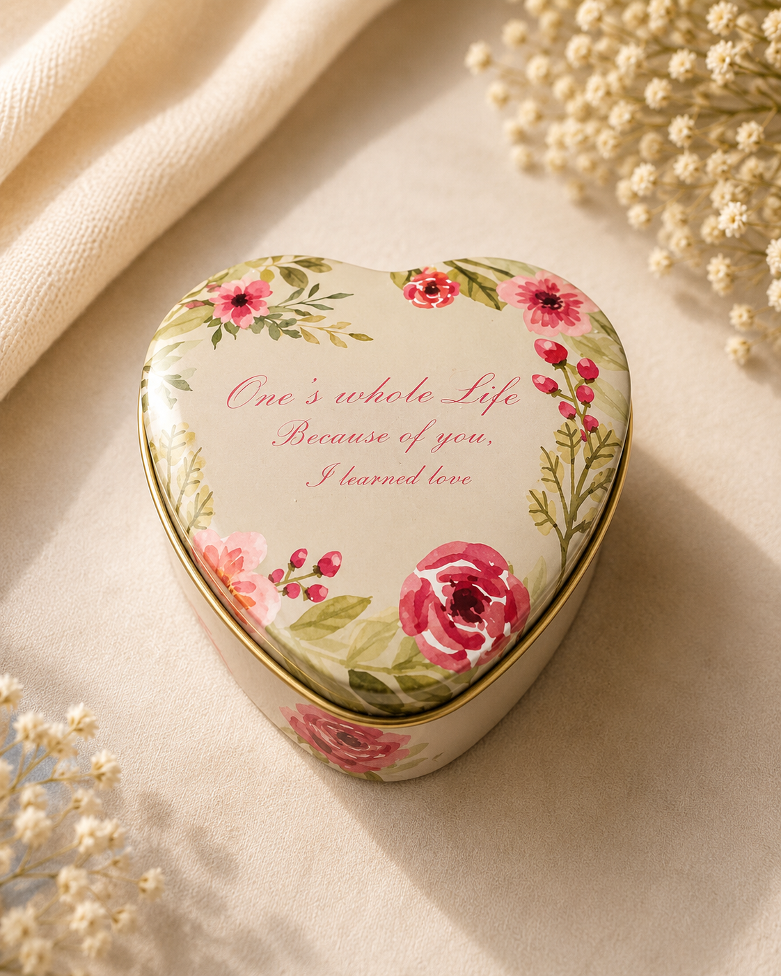 💗 Floral Heart-Shaped Scented Candle - Image 2